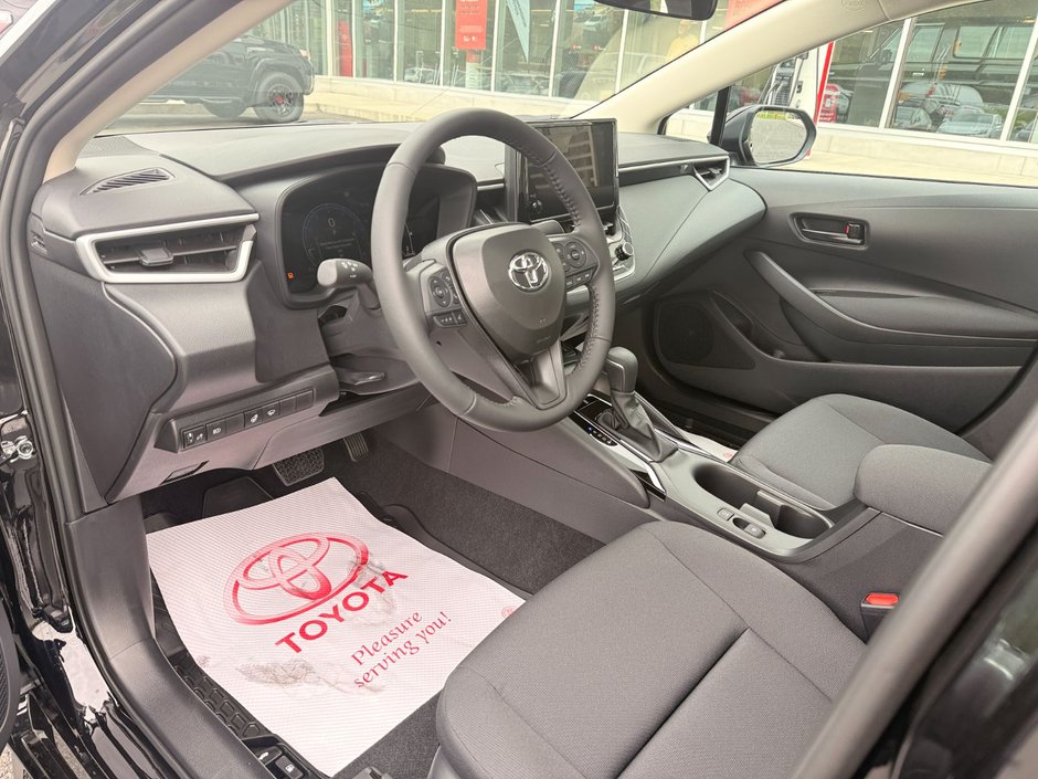 Toyota COROLLA LE CVT LE 2026-6