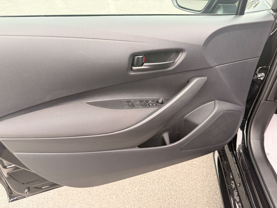 Toyota COROLLA LE CVT LE 2026-7