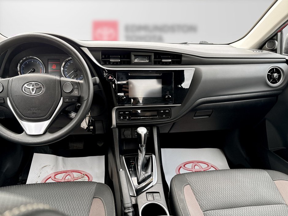 2019 Toyota COROLLA LE LE-7