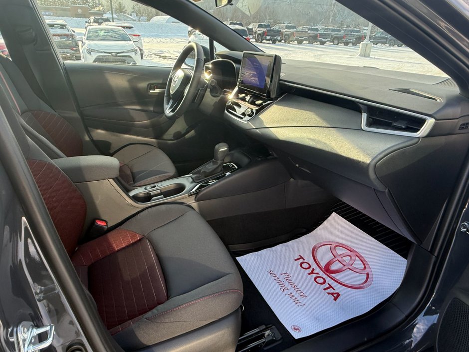 2026 Toyota COROLLA SE CVT SE-14