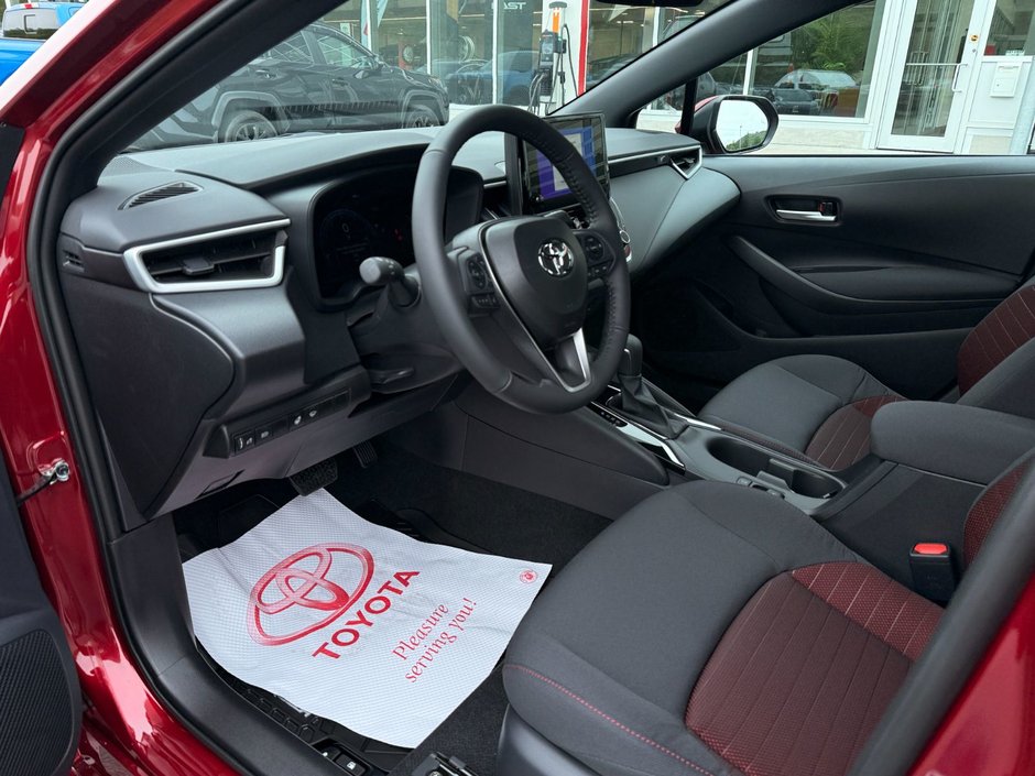 2026 Toyota COROLLA SE CVT SE-6