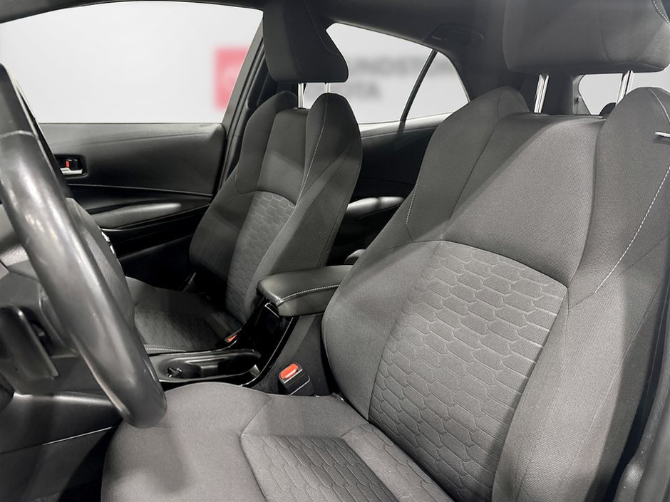 2020 Toyota COROLLA-7