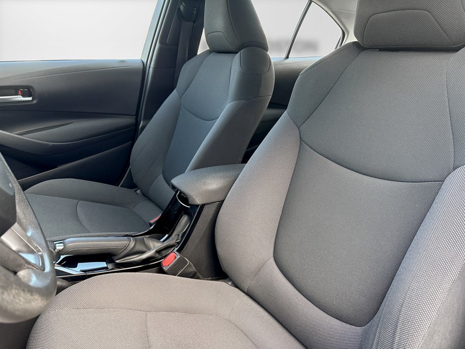 2020 Toyota COROLLA L-8