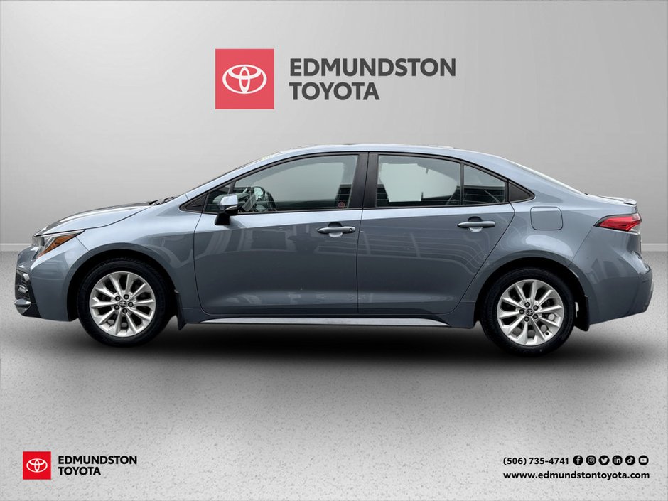 2021 Toyota COROLLA SE-1