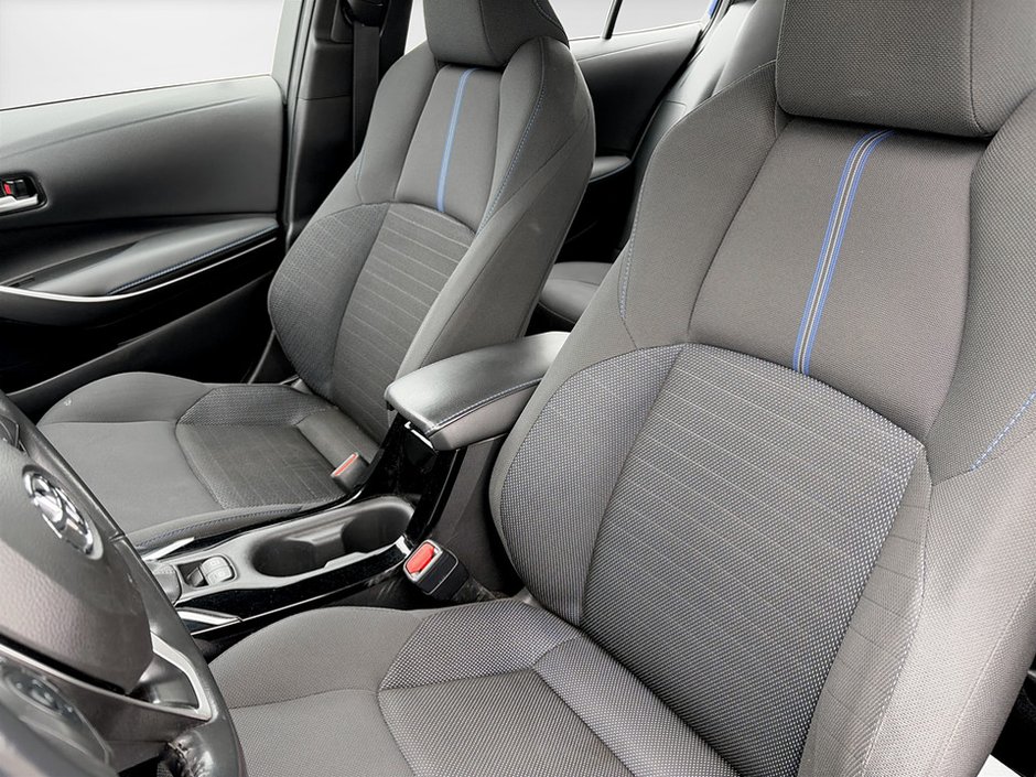 2022 Toyota COROLLA SE-8