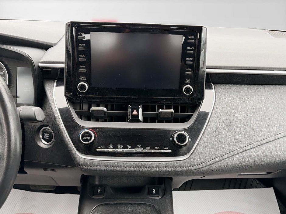 2022 Toyota COROLLA SE-9