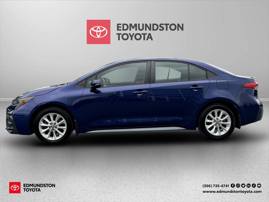 2022 Toyota COROLLA SE-1
