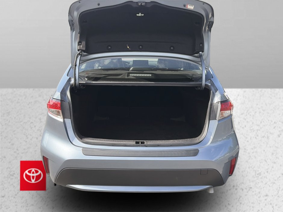 2022 Toyota Corolla Hybrid-13