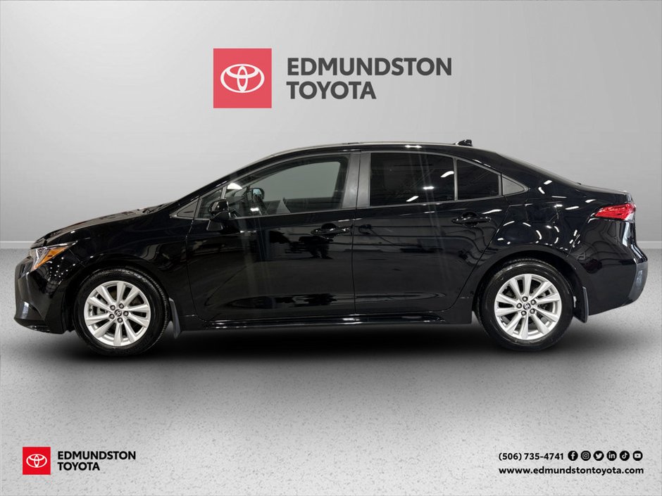 Toyota COROLLA  2024-1