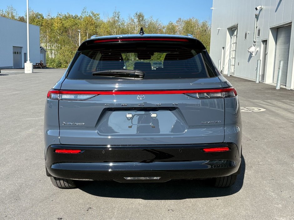 2025 Toyota CROWN SIGNIA LIMITED Limited-5