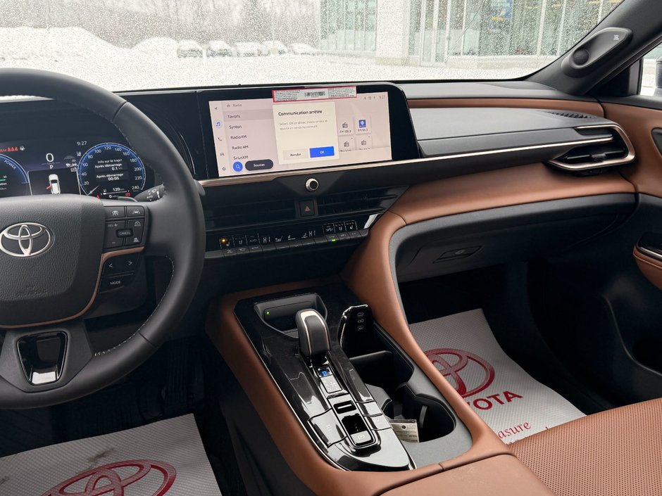 2026 Toyota CROWN SIGNIA LIMITED Limited-9