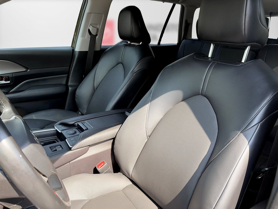 2024 Toyota GRAND HIGHLANDER XLE-8