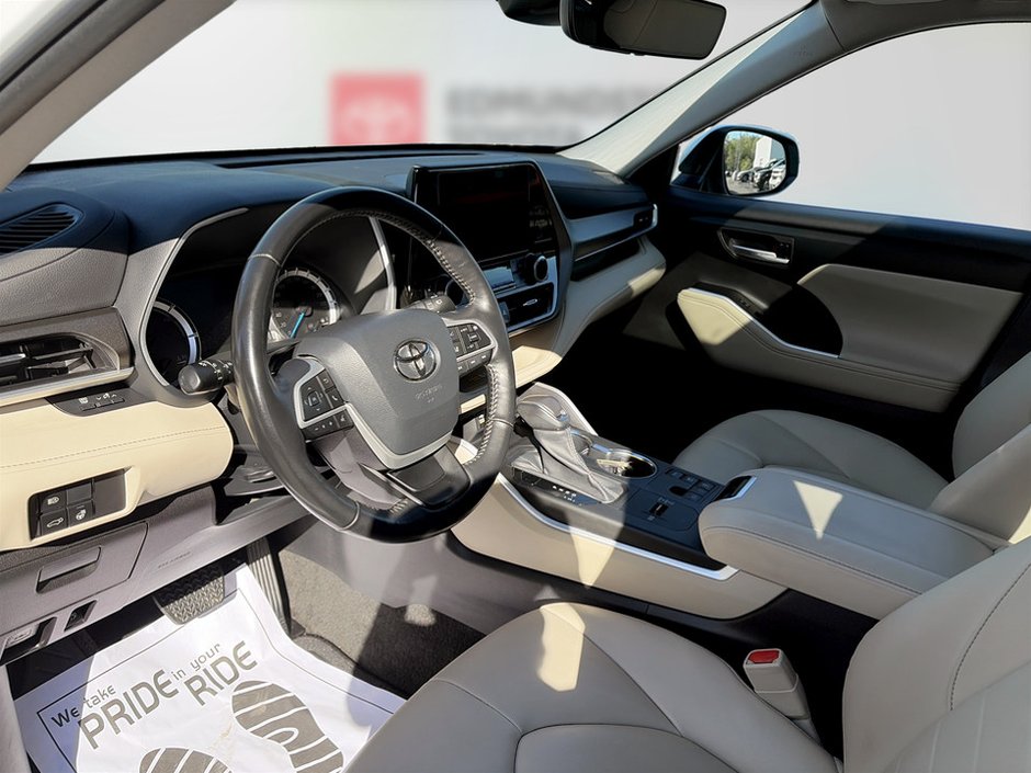 2023 Toyota HIGHLANDER HYBRID Hybrid XLE-12