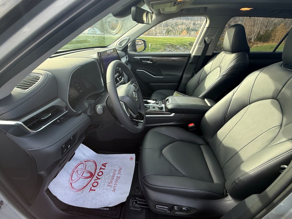 2025 Toyota HIGHLANDER LIMITED AWD Limited-6