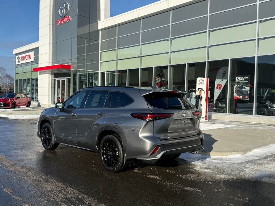 2026 Toyota HIGHLANDER XSE AWD XSE-2