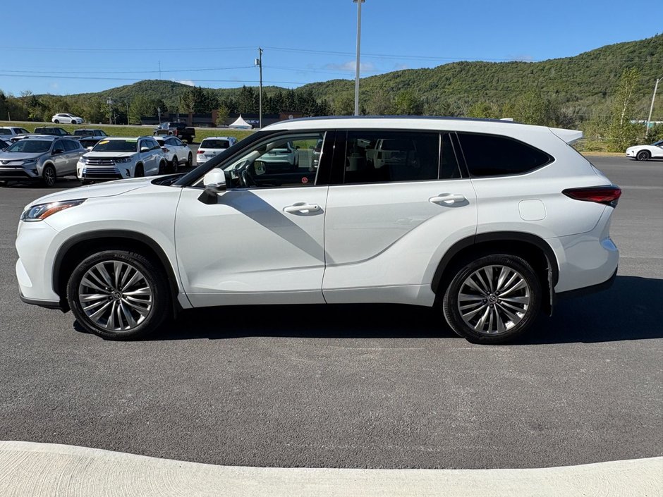 2022 Toyota HIGHLANDER Limited-7