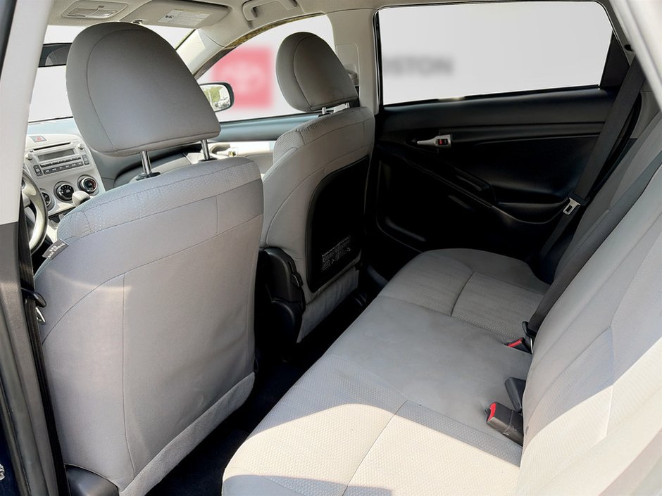 Toyota MATRIX  2012-12