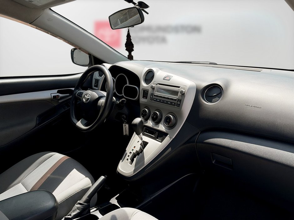 Toyota MATRIX  2012-7