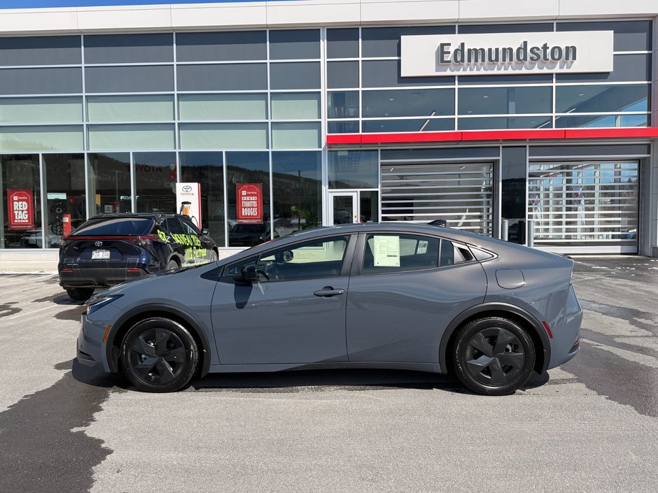 Toyota Prius Plug-in Hybrid STANDARD PACKAGE 2026-1