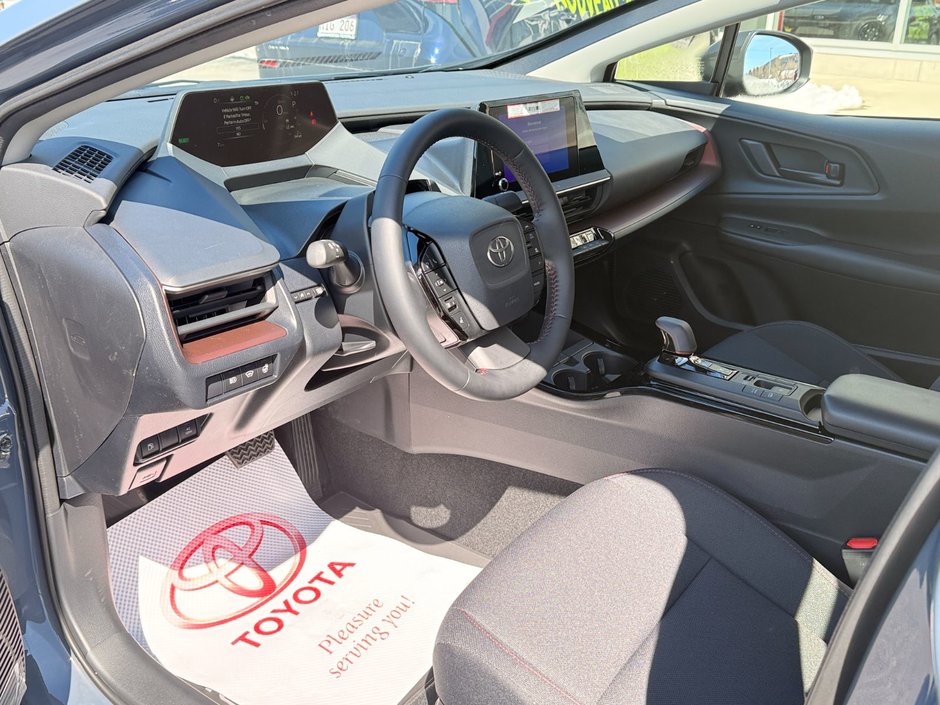 Toyota Prius Plug-in Hybrid STANDARD PACKAGE 2026-6