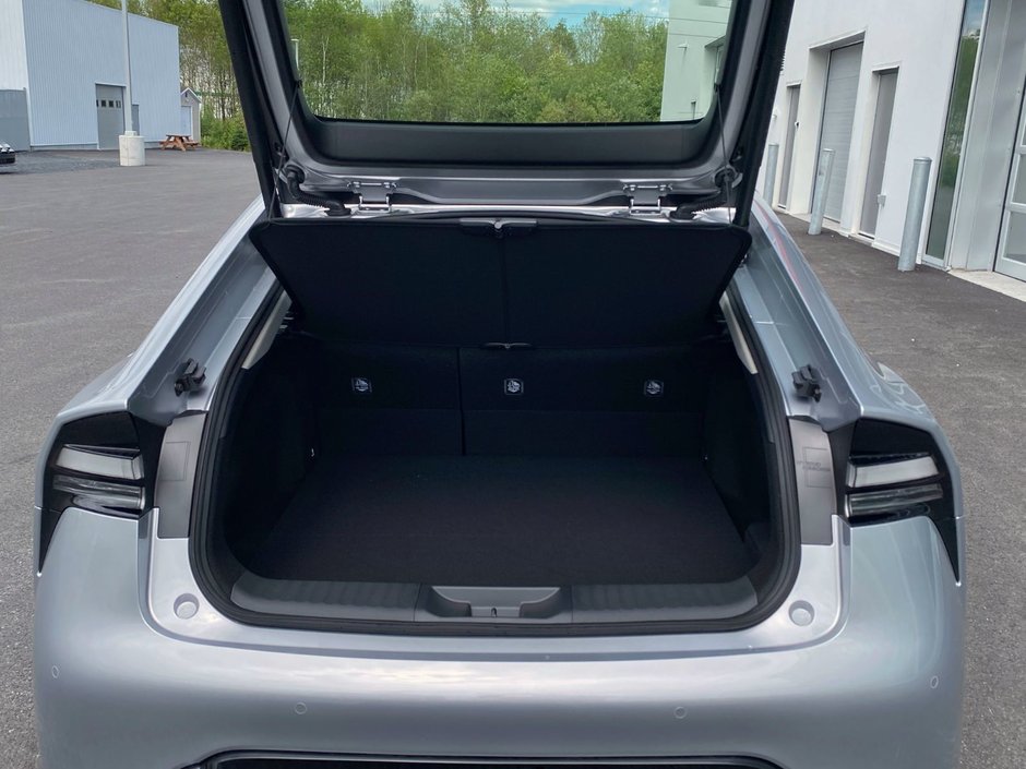 2025 Toyota PRIUS HYBRIDE BRANCHABLE XSE P XSE Premium-17