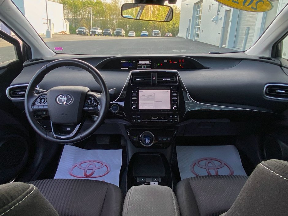 Toyota PRIUS PRIME UPGRADE  2022-12