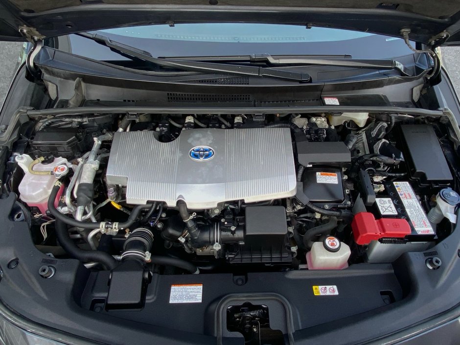 Toyota PRIUS PRIME UPGRADE  2022-18