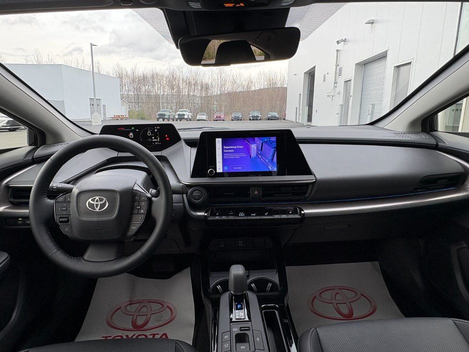 2025 Toyota Prius XLE AWD XLE-11