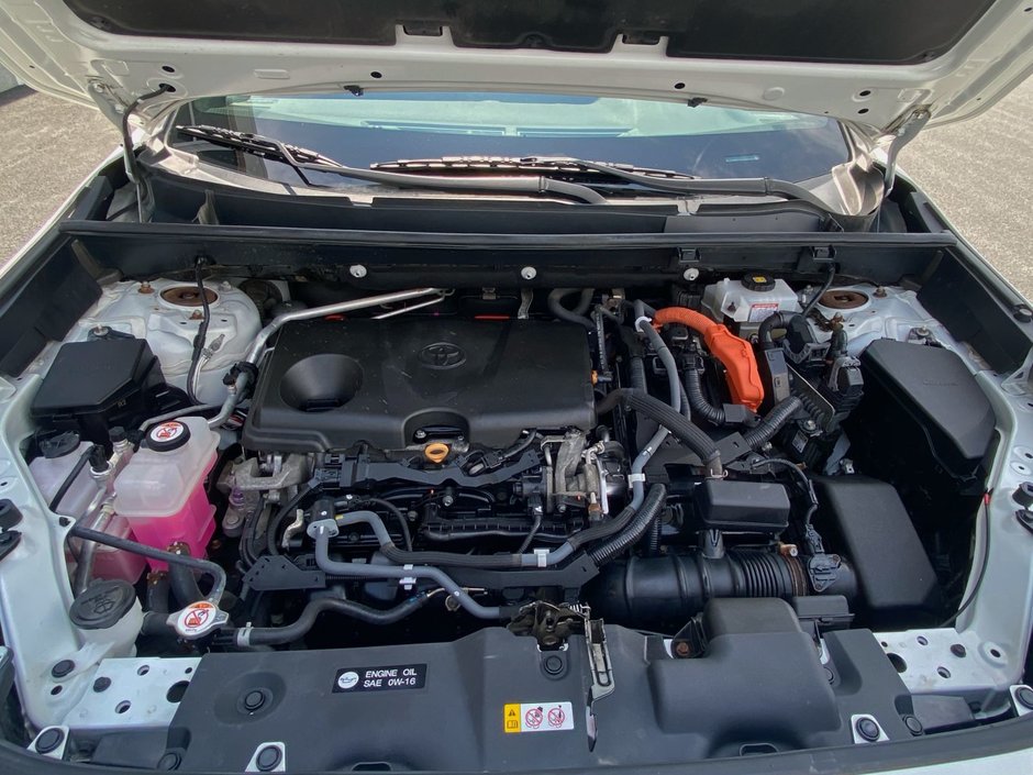 Toyota RAV4 HYBRID XSE AWD Hybrid XLE 2020-17