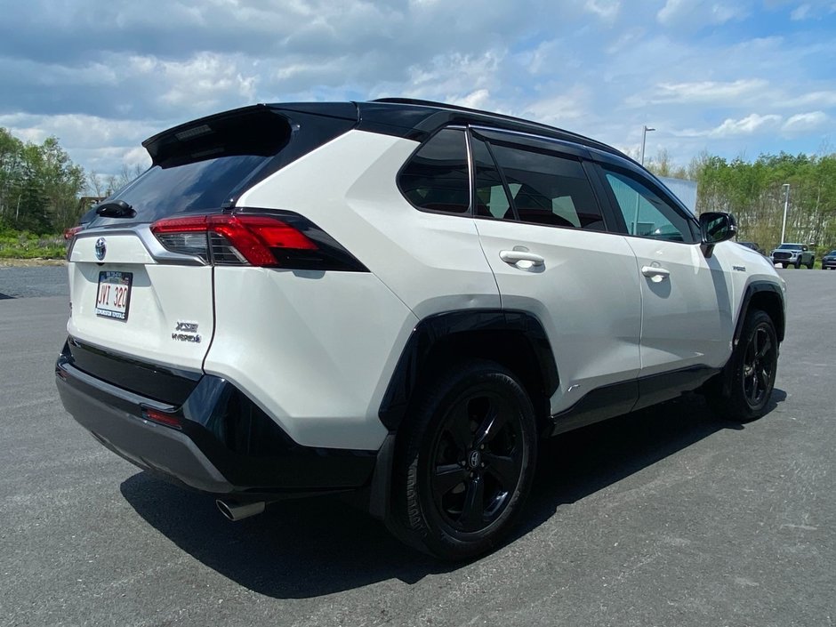 Toyota RAV4 HYBRID XSE AWD Hybrid XLE 2020-4