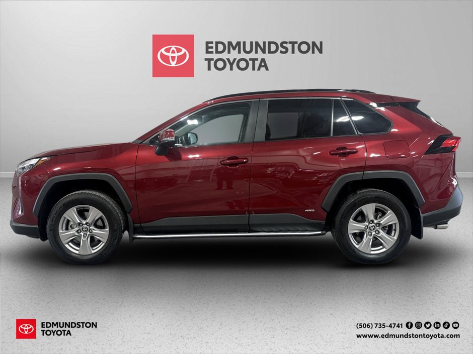 2022 Toyota RAV4 HYBRID Hybrid XLE-1