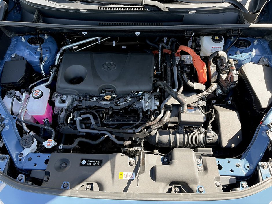 2024 Toyota RAV4 HYBRID Hybrid XSE-15