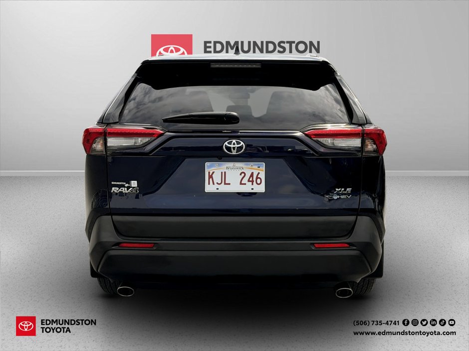 2025 Toyota RAV4 HYBRID Hybrid XLE-3