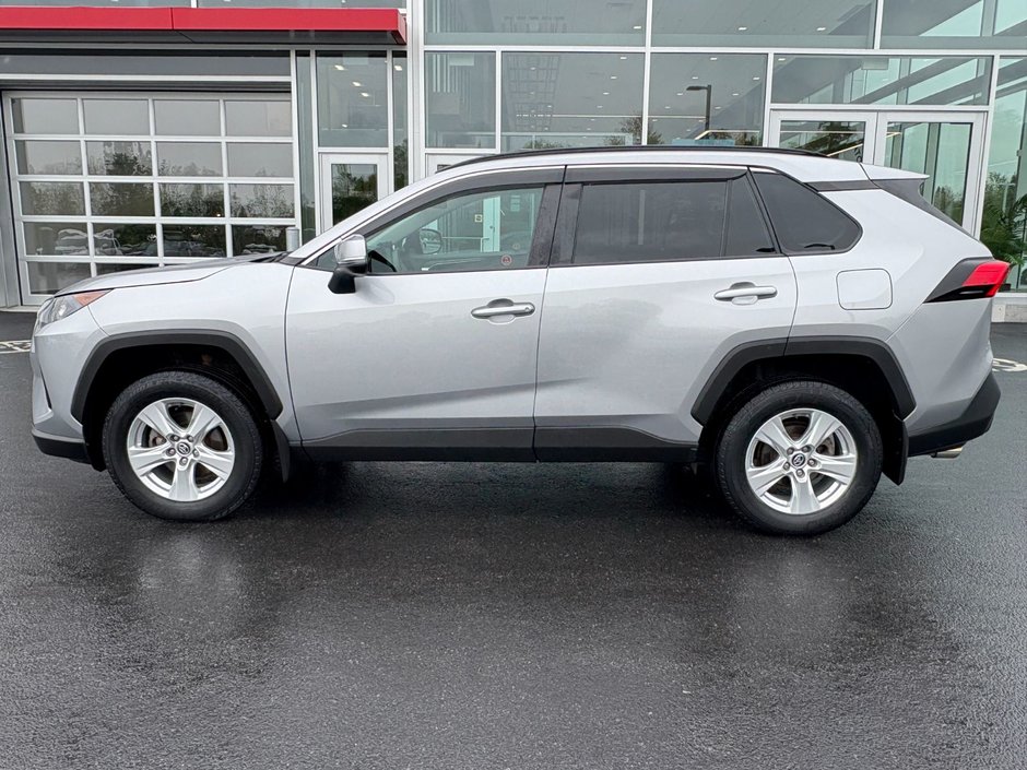Toyota RAV4 LE AWD LE 2019-7