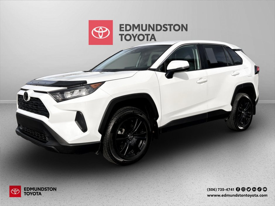 Toyota RAV4 LE LE 2022-0