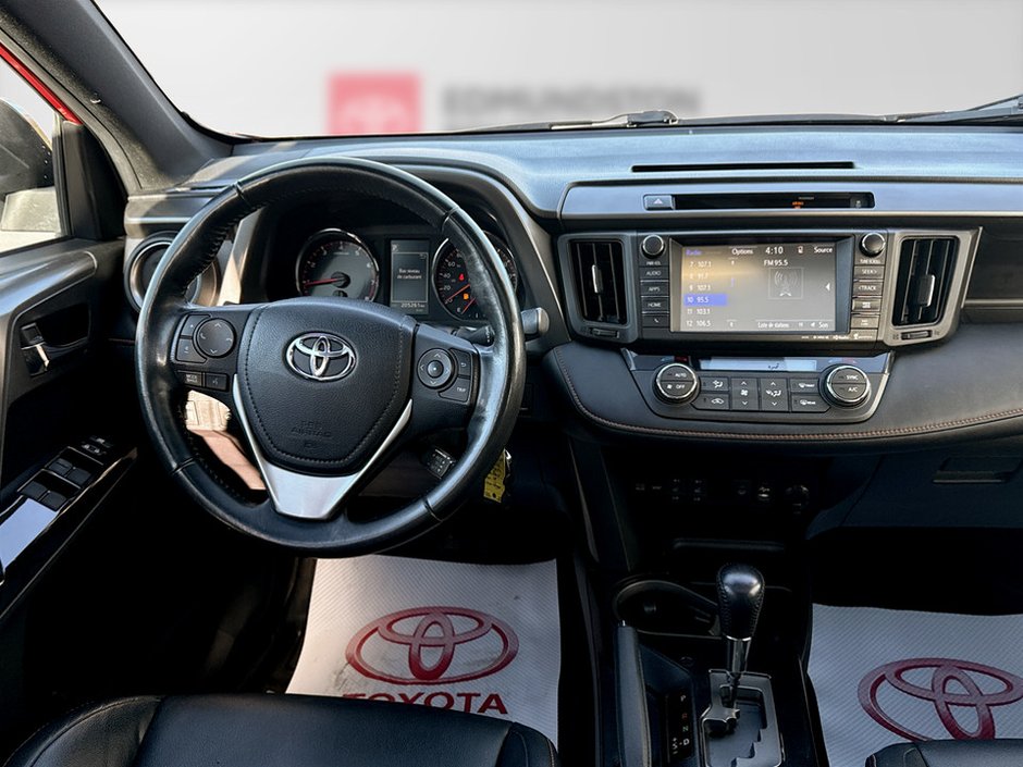 2016 Toyota RAV4 SE-9