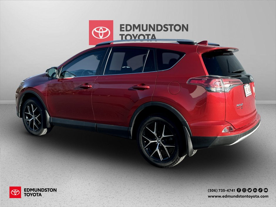 2016 Toyota RAV4 SE-2