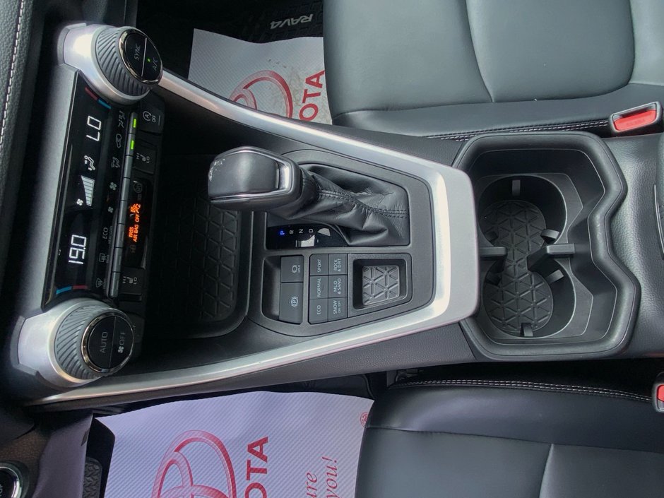 2023 Toyota Rav4 XLE Premium XLE-13