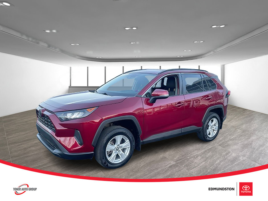 Toyota RAV4 LE 2019-0