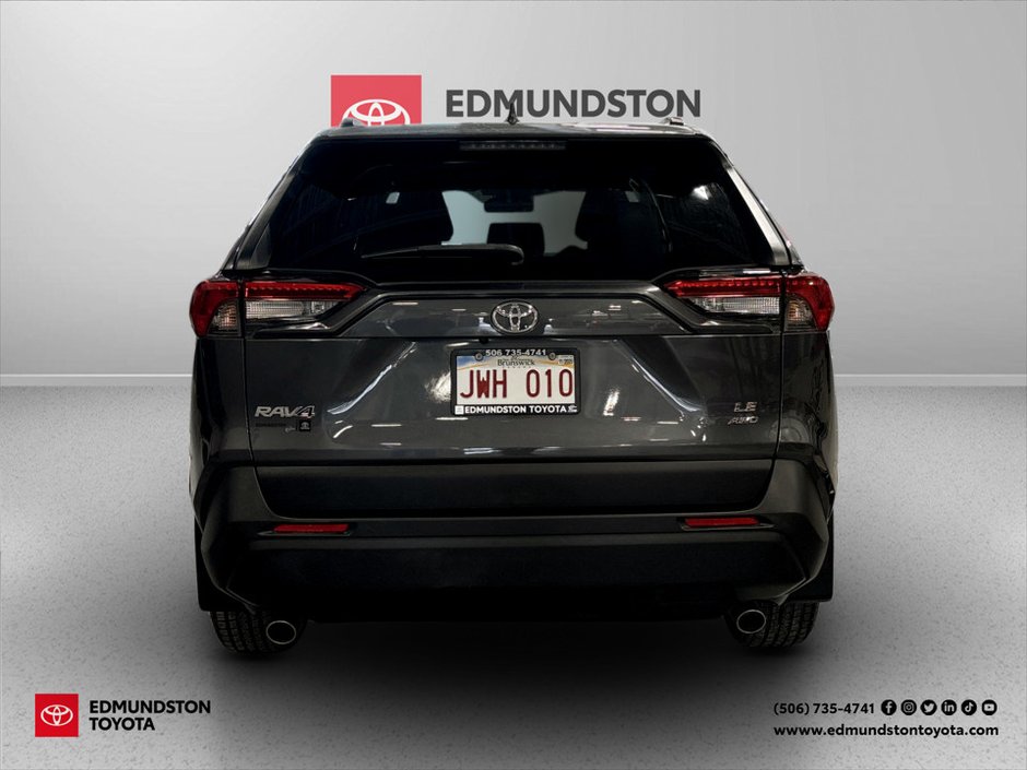 2020 Toyota RAV4 LE-3