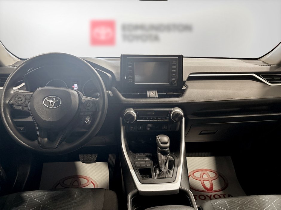 2020 Toyota RAV4 LE-7