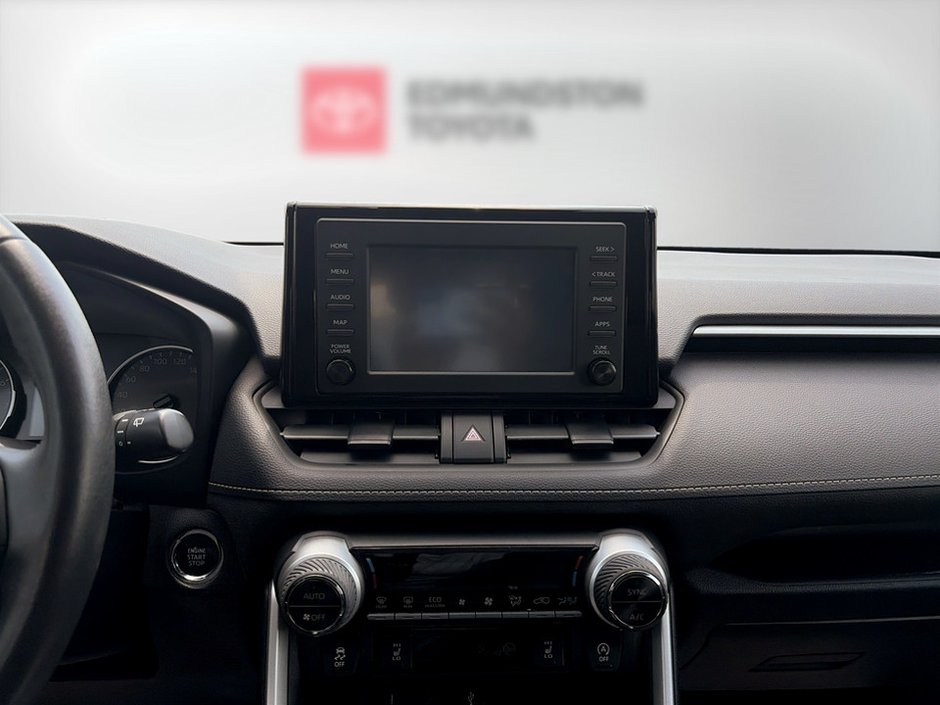 2021 Toyota RAV4 XLE-10