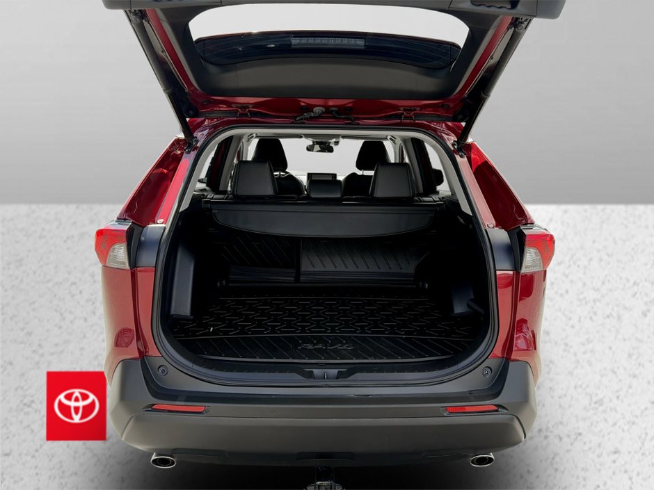 2021 Toyota RAV4 XLE-14