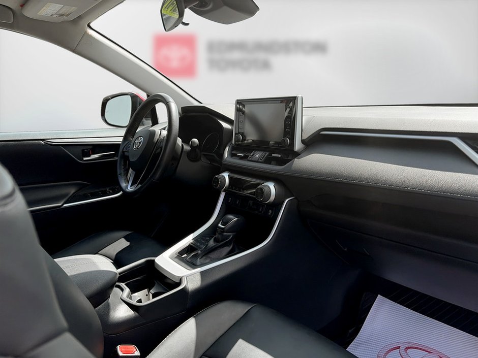 2021 Toyota RAV4 XLE-7