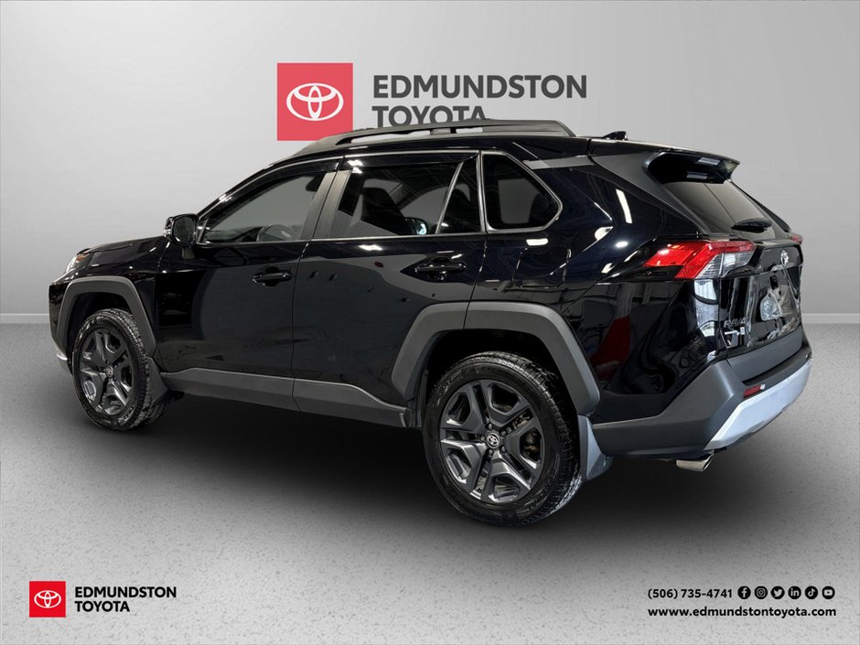 2022 Toyota RAV4 Trail-2
