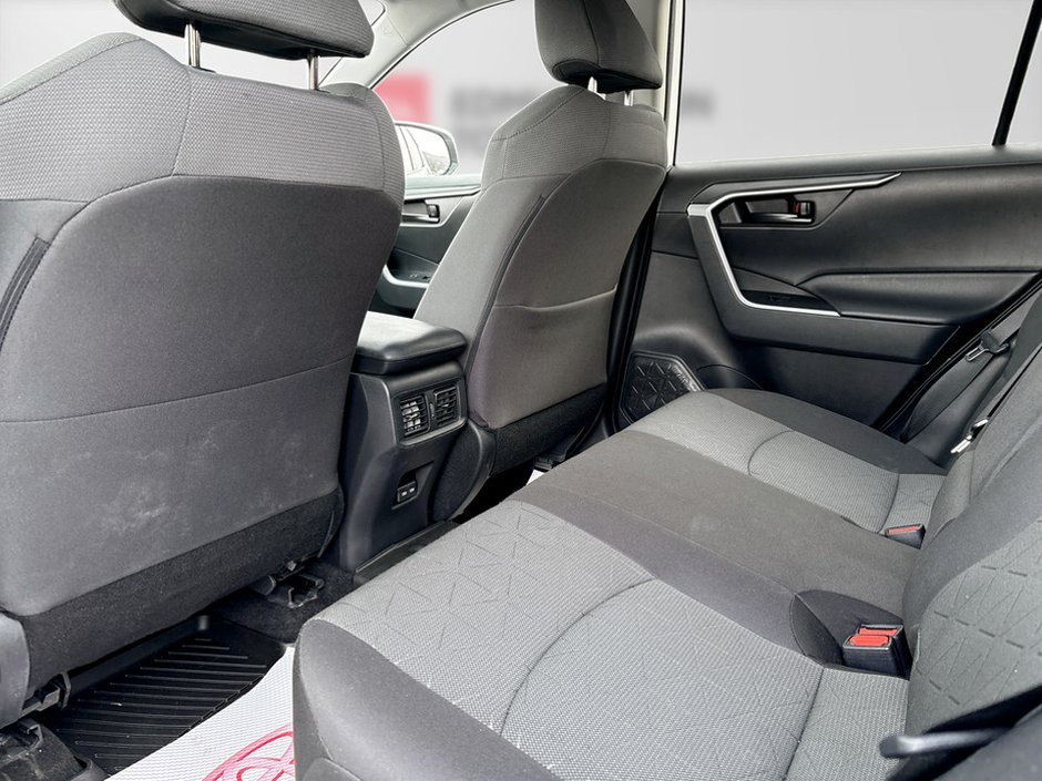 2023 Toyota RAV4 LE-11