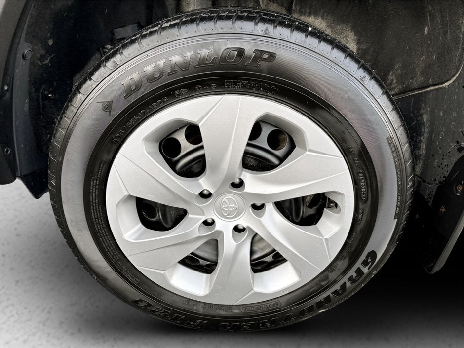 2023 Toyota RAV4 LE-5