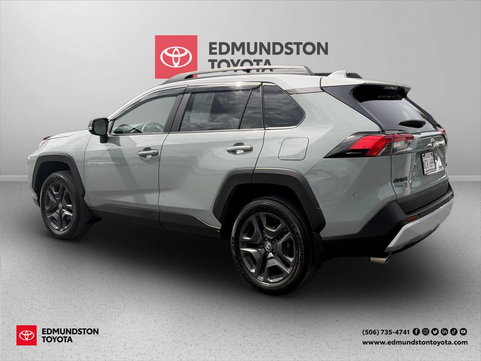 2023 Toyota RAV4 Trail-2