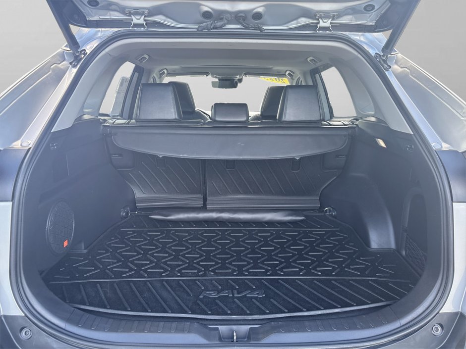 2023 Toyota RAV4 Hybrid Limited-14