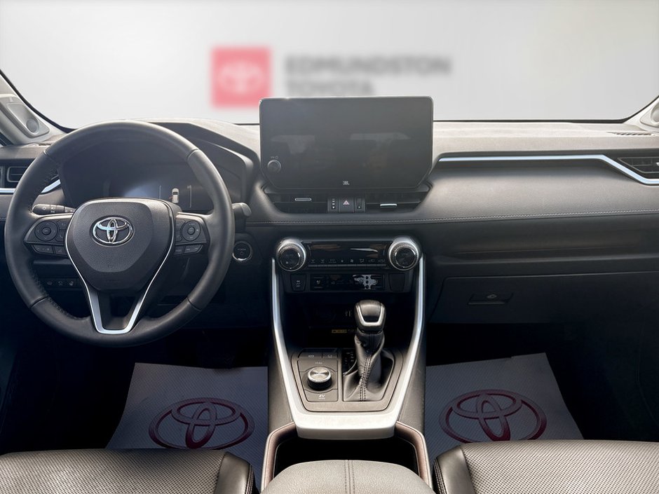 2023 Toyota RAV4 Hybrid Limited-11